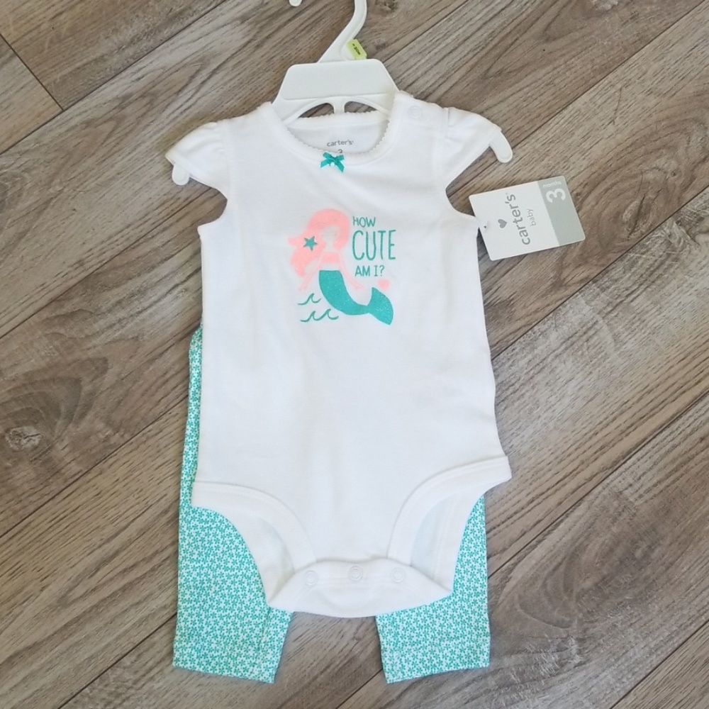 Carter's outfit NWT